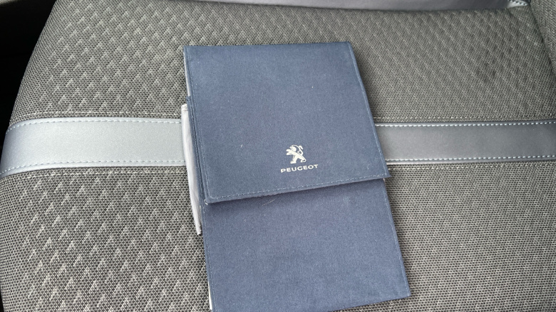 Peugeot 2008 1.2 PureTech Allure 5dr Petrol Estate